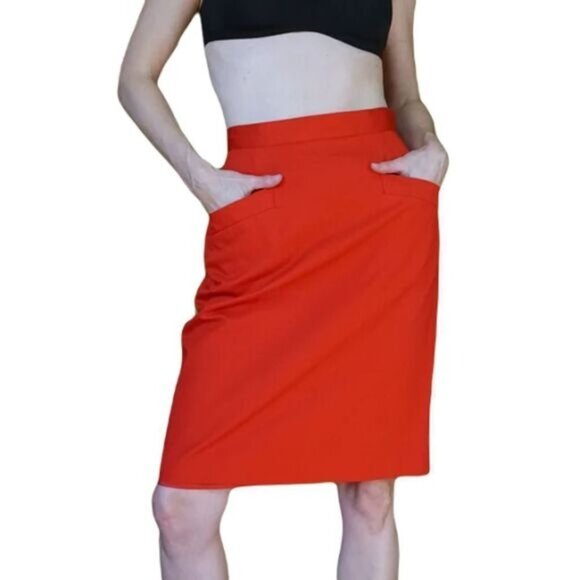 NWT Liz Claiborne Red Skirt With‎ Pockets Size 8 - Picture 1 of 6